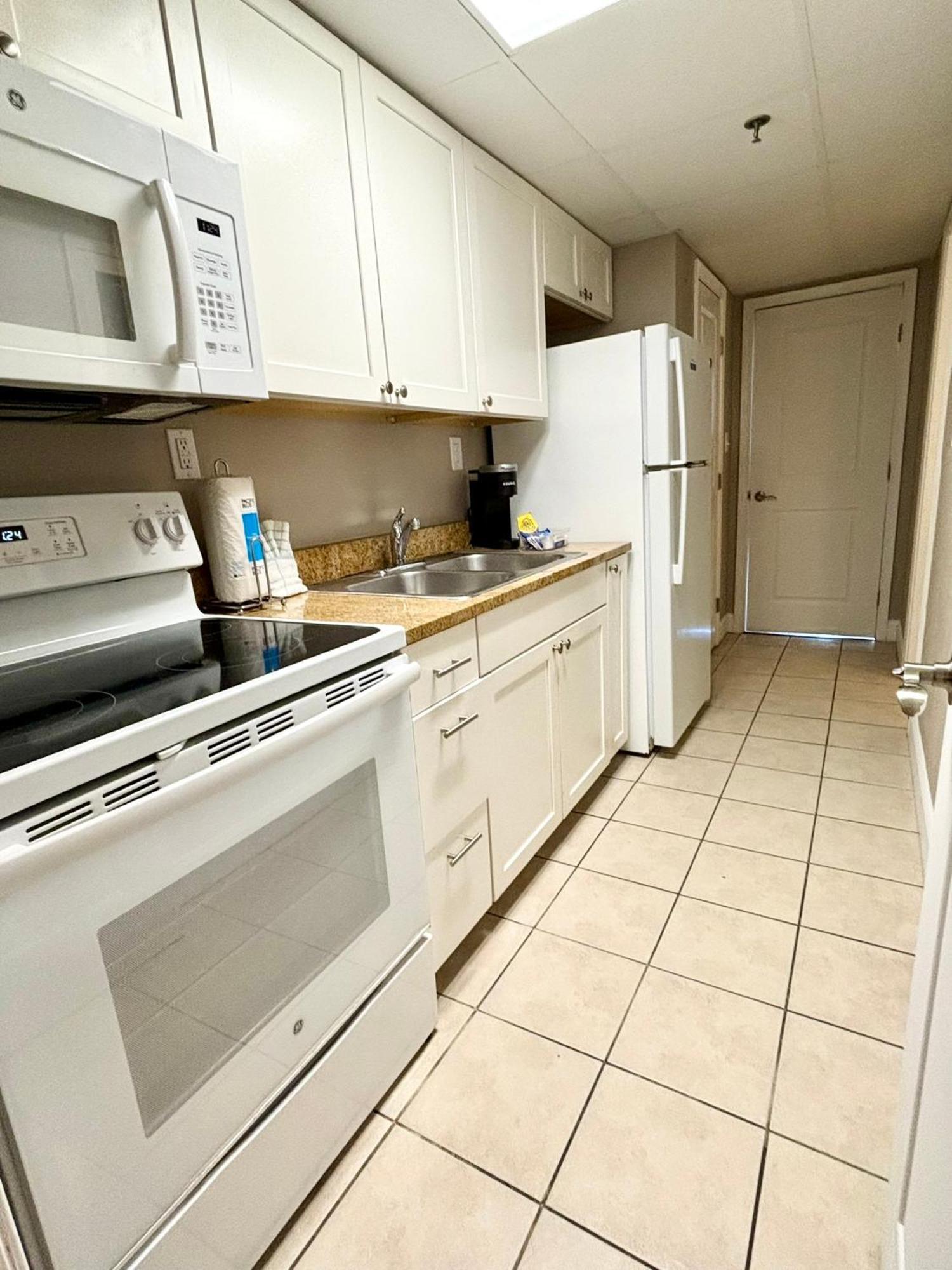Azure Bliss Oceanfront Condo Sleeps 6 Мертл-Біч Екстер'єр фото